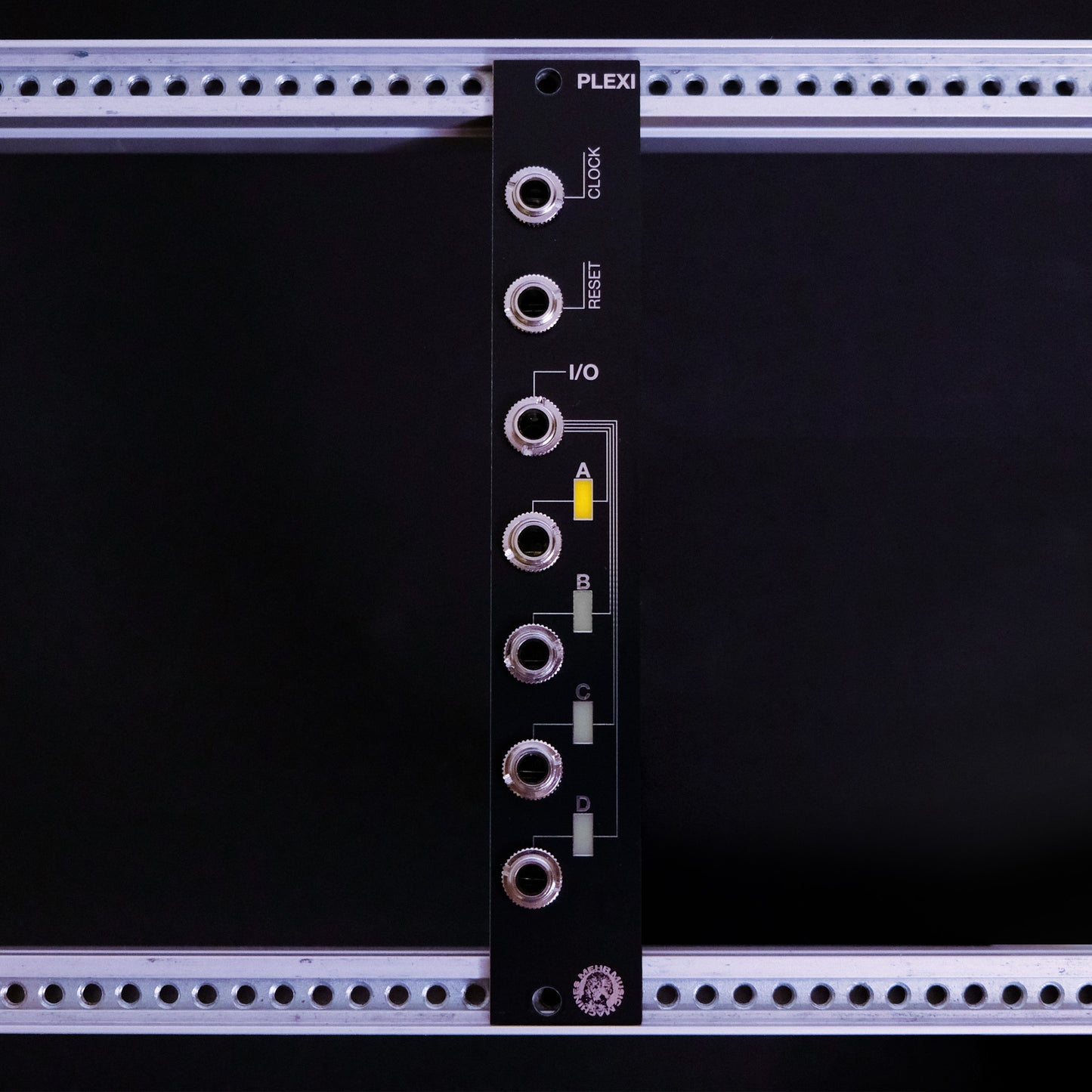 Plexi - Analog Sequential Switch